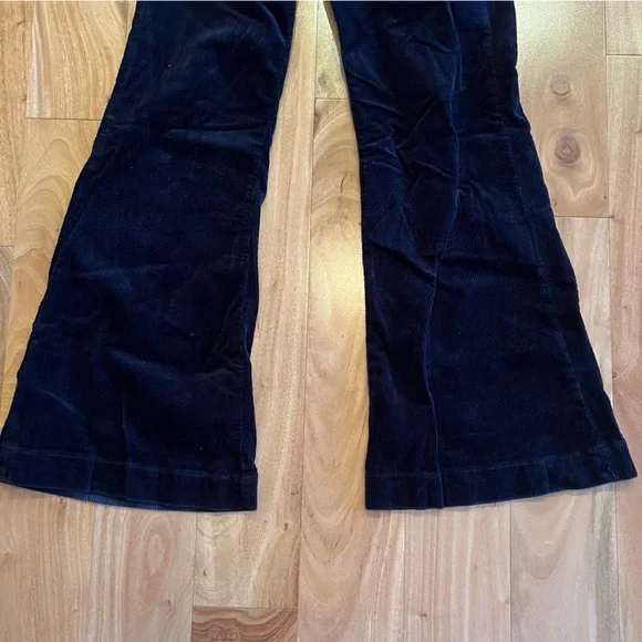ROLLA'S Navy Flare Corduroy Pants - Picture 4 of 9